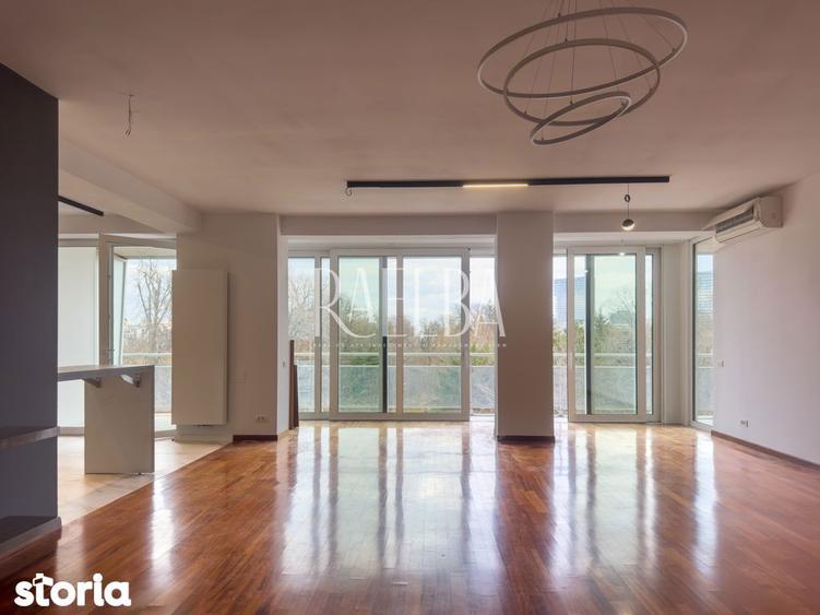 Apartament cu 4 camere, mobilat în Primăverii