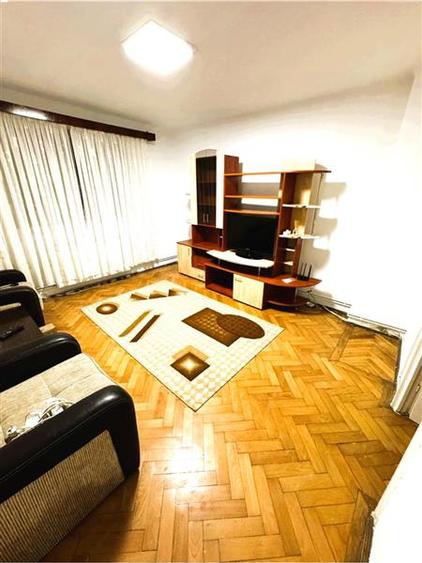 Apartament cu 2 camere , centrala proprie. Zona  Sacele - 1