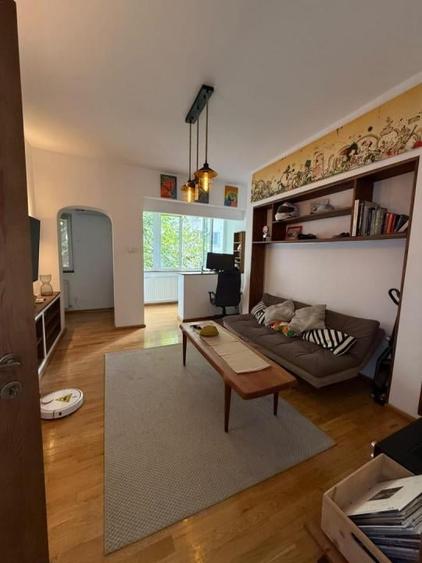 Apartament cu 2 camere în 1 Mai