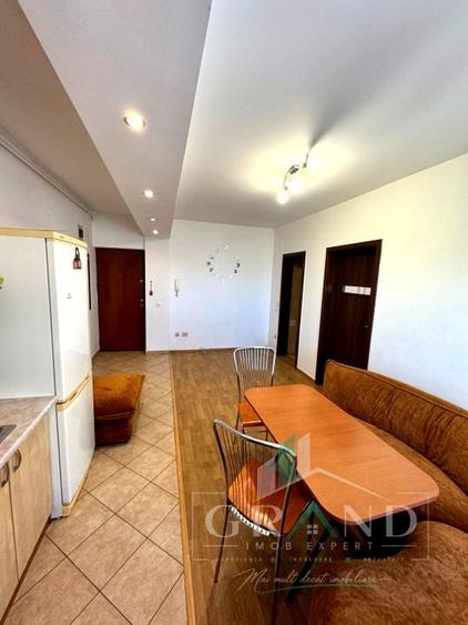 Apartament cu 2 camere semidecomandat, mobilat în Calea Turzii