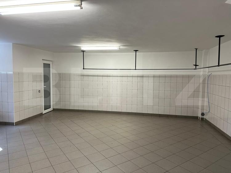 Casă individuală cu 4 camere cu Canalizare în Stupini