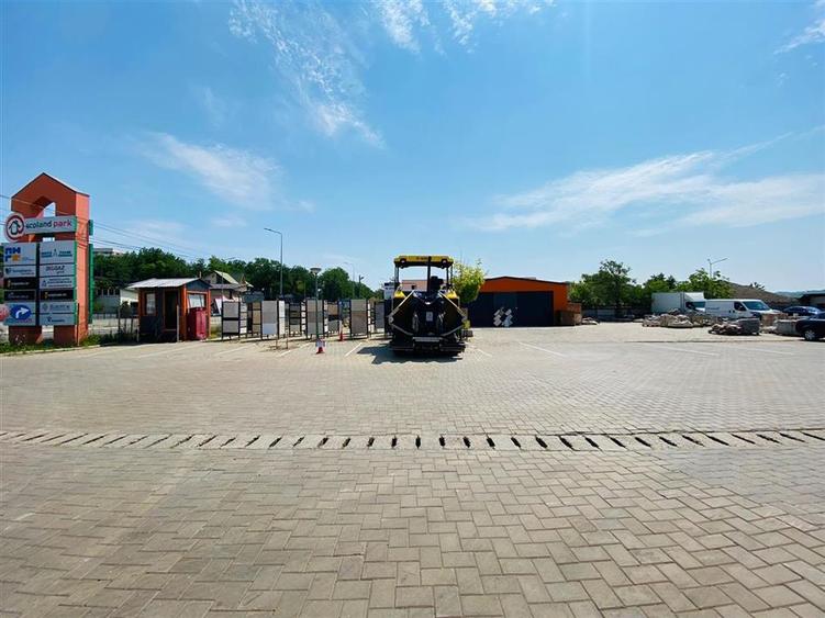 Teren construcție, în Exterior Vest