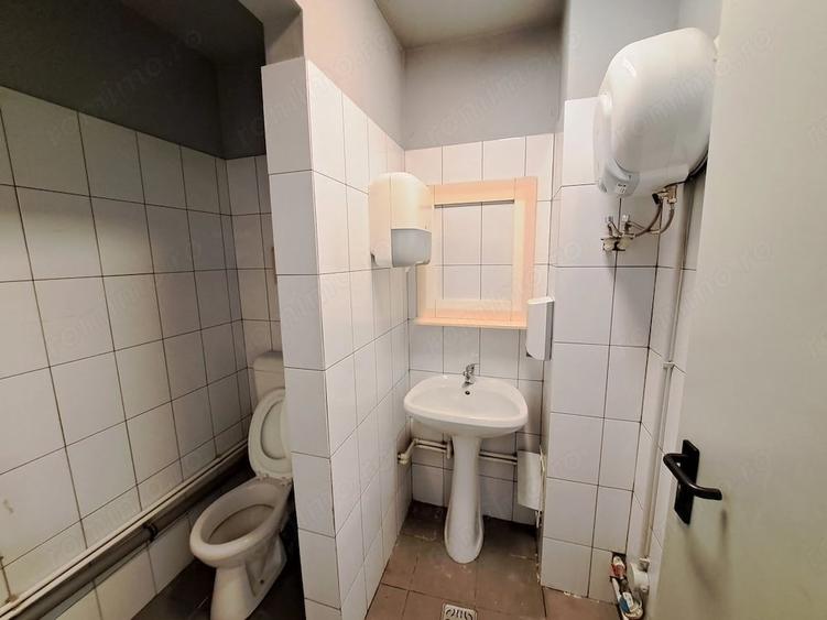 Spațiu comercial, de 143.03 mp, în Vitan