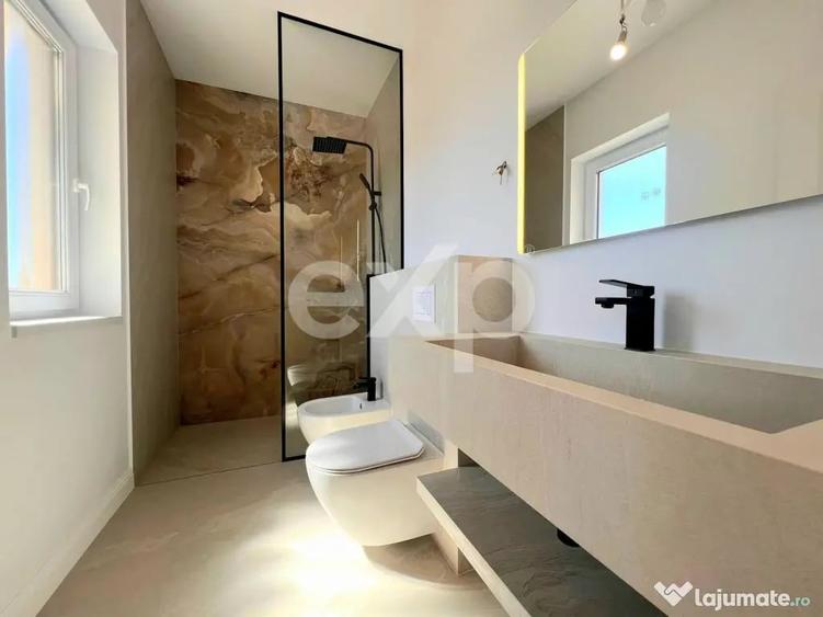 Casă cu 5 camere cu Teren 364 Mp în Urseni