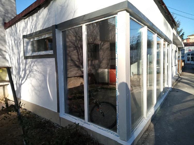 Spațiu comercial, de 130 mp, în Central