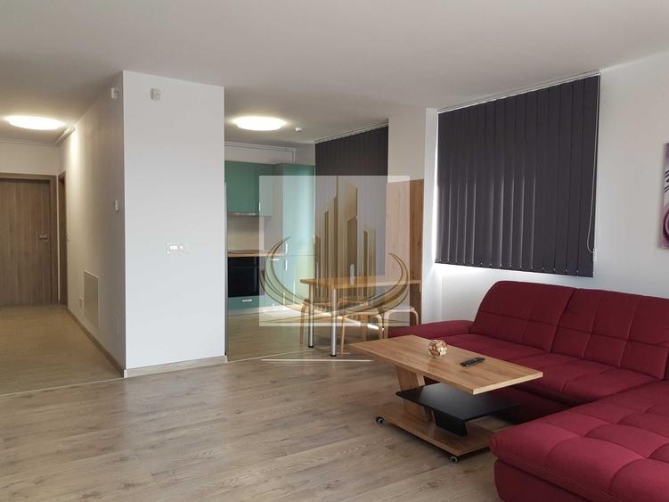 Apartament cu 2 camere decomandat, mobilat în Aradului