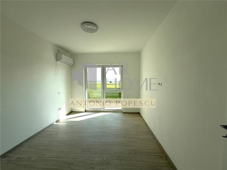 Apartament cu 3 camere decomandat în Albert