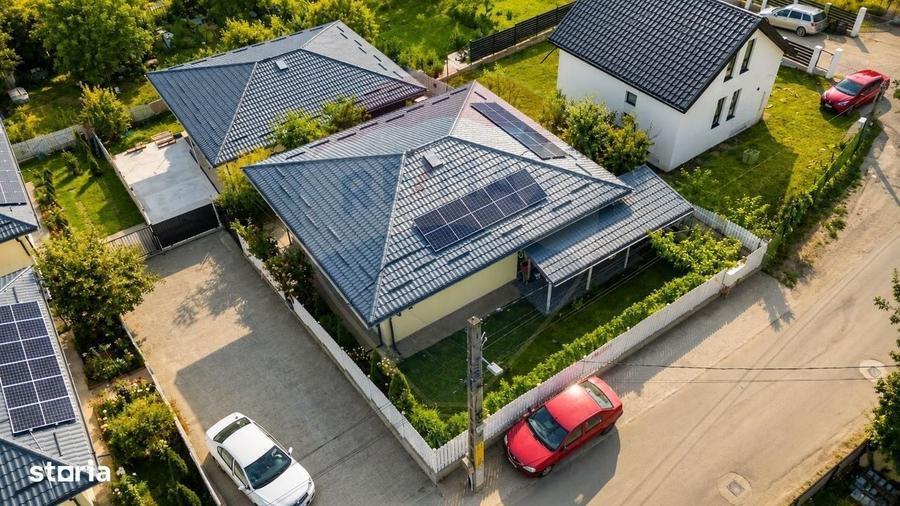 Casă cu 4 camere în Hlincea