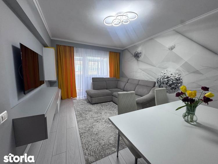 Apartament cu 3 camere decomandat în Drumul Taberei