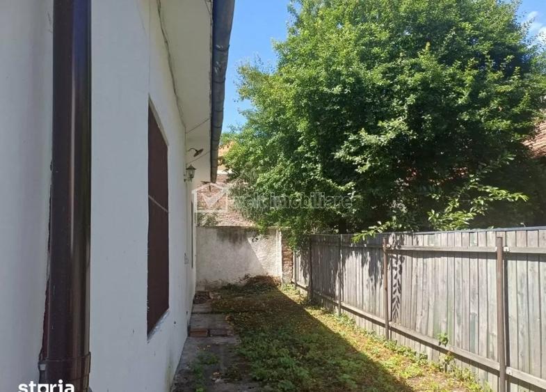 Casă cu 2 camere cu Teren 108 Mp în Central