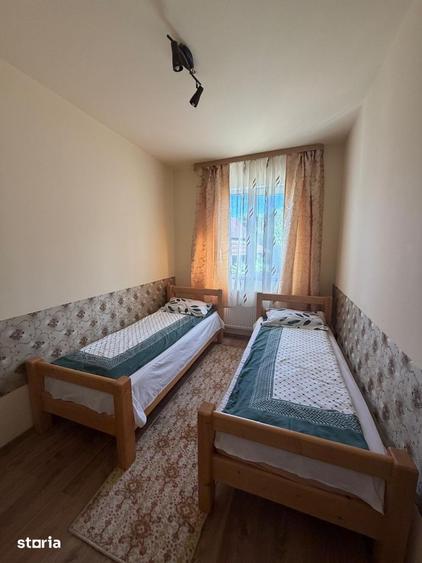 Casă cu 7 camere cu Canalizare în Moldovenești