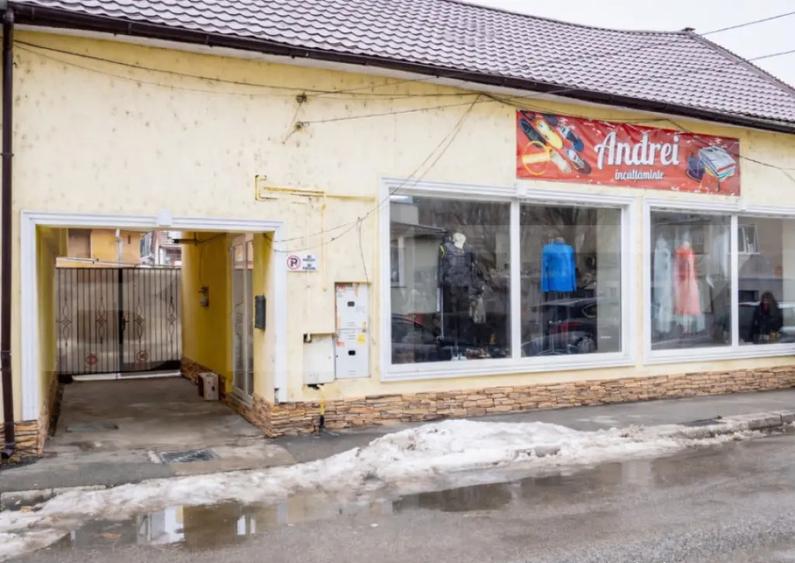 Casă cu 4 camere cu Teren 485 Mp în Central