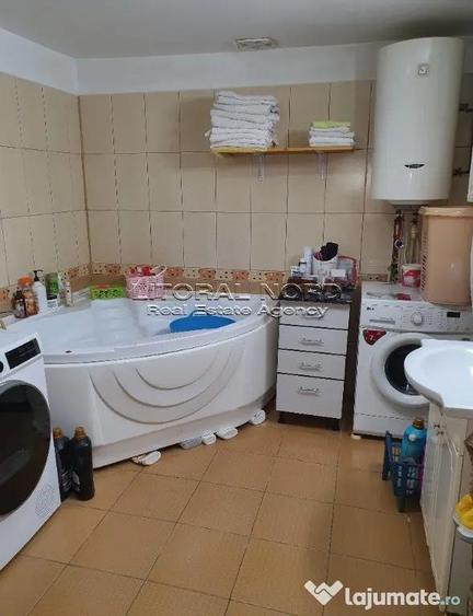 Casă cu 9 camere cu Teren 209 Mp în Eforie