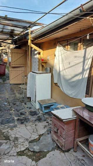 Casă cu 3 camere cu Teren 390 Mp în Gării