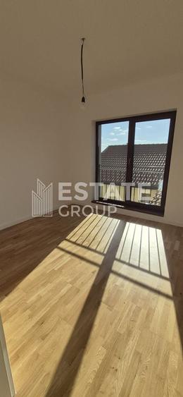 Duplex cu 3 camere cu Canalizare în Moșnița Nouă