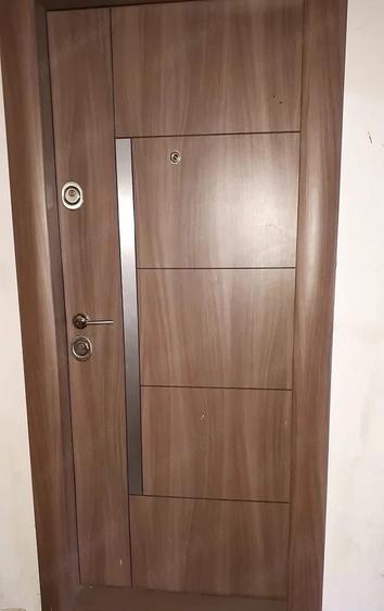 *VALABIL DOAR AZI * Inchiriez aparrament 2 camere - 6