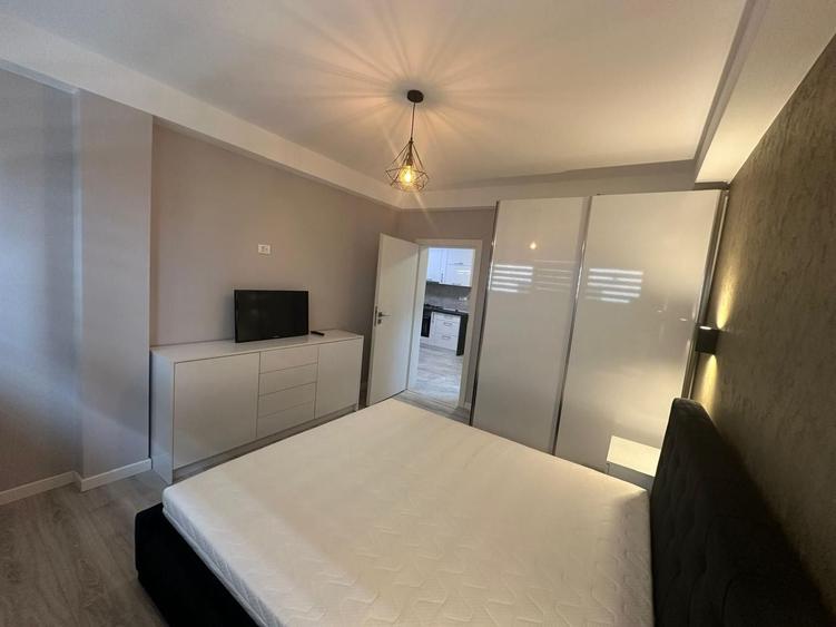 Apartament cu 2 camere decomandat, mobilat în Dumbrăvița