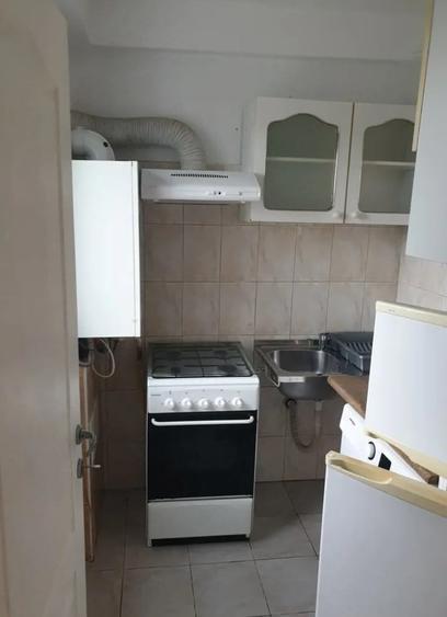 Apartament cu 2 camere nedecomandat, mobilat în Alexandru cel Bun