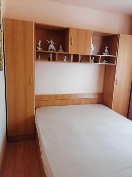 Apartament cu 2 camere semidecomandat în Exterior Vest