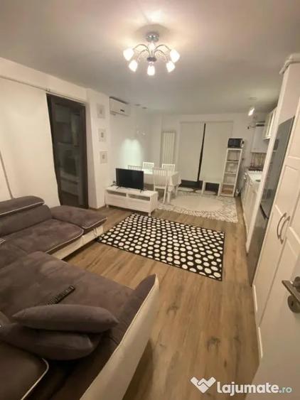 Apartament cu 2 camere semidecomandat în Nord