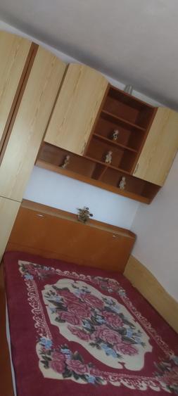 Apartament cu 3 camere decomandat în Vest