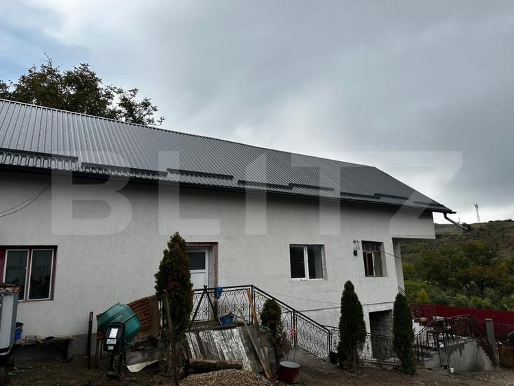 Casă individuală cu 4 camere cu Canalizare în Suceagu