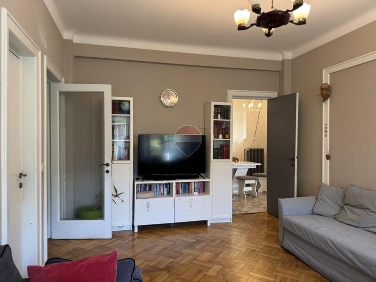Apartament 4 camere și 2 băi | Casă interbelică Art Deco | Unirii - 2