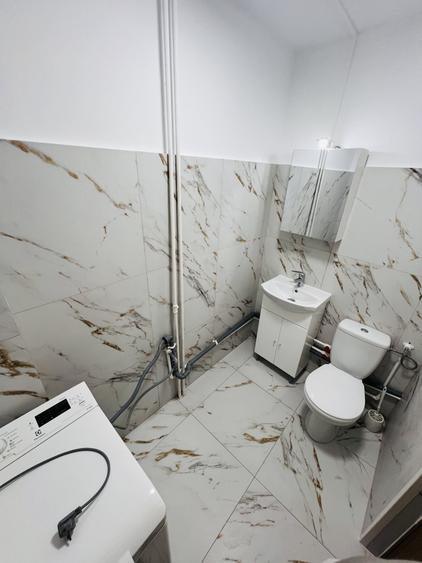 Apartament cu 3 camere decomandat, mobilat în Parcul Circului