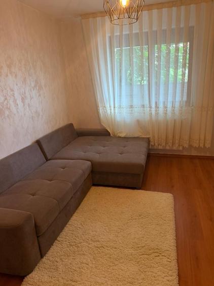 Inchiriez apartament 2 camere Pacii - 2