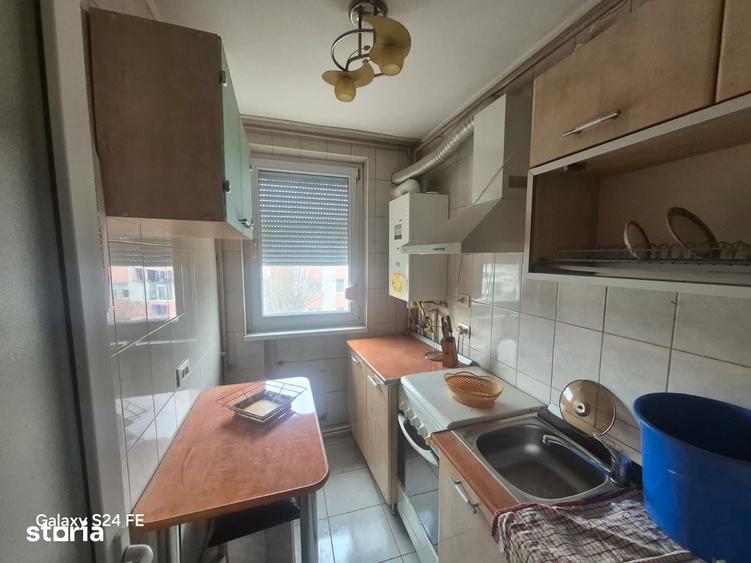 Apartament cu 3 camere în Dărmănești