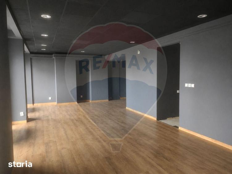 Spațiu comercial, de 104.4 mp, în Sud
