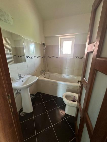 Casa individuala - P+1M, 5 camere - Corbeanca, strada Laguna Albastra - 21