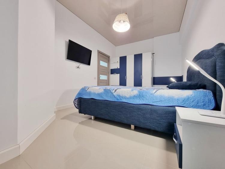 Apartament cu 2 camere decomandat, mobilat în Est