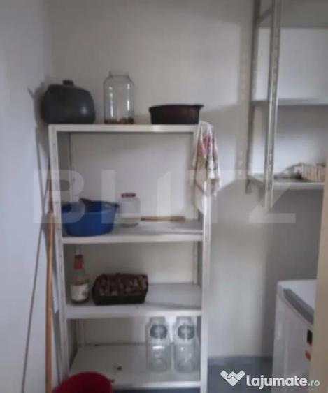 Casă cu 3 camere cu Teren 400 Mp în Central