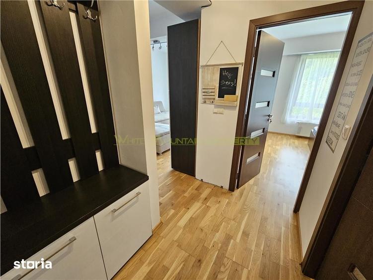 Apartament cu 2 camere semidecomandat în Schei