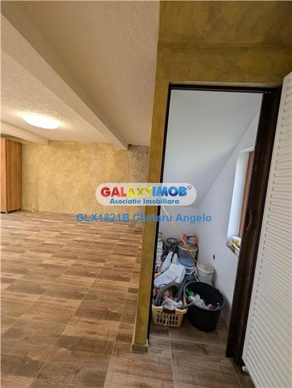Casă cu 5 camere cu Garaj în Snagov