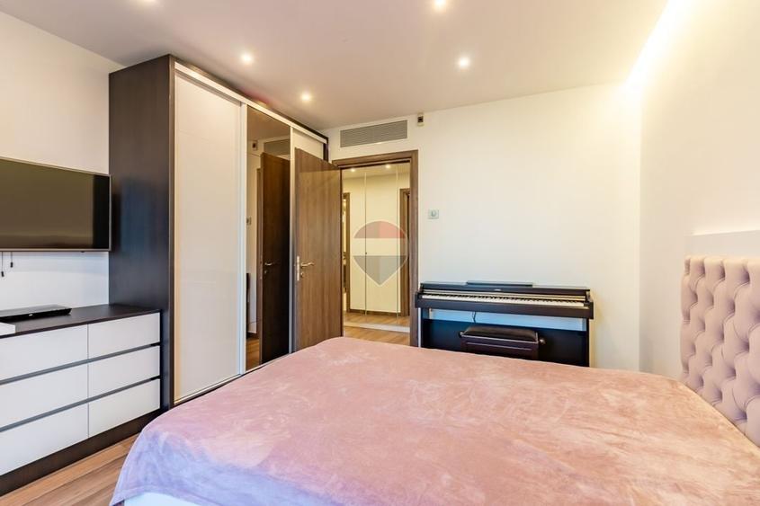 Apartament cu 4 camere decomandat, mobilat în Barbu Văcărescu
