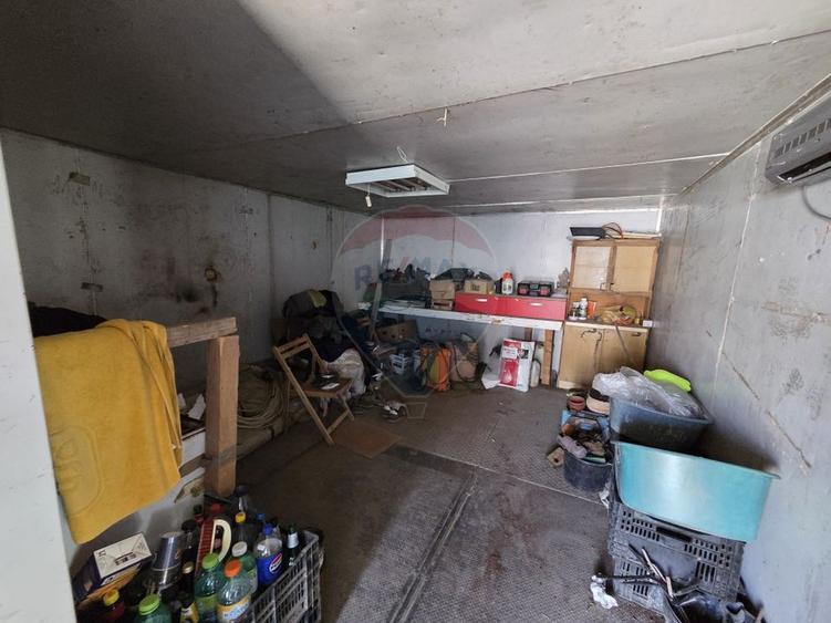 Casă individuală cu 4 camere cu Teren 2229 Mp în Biliești