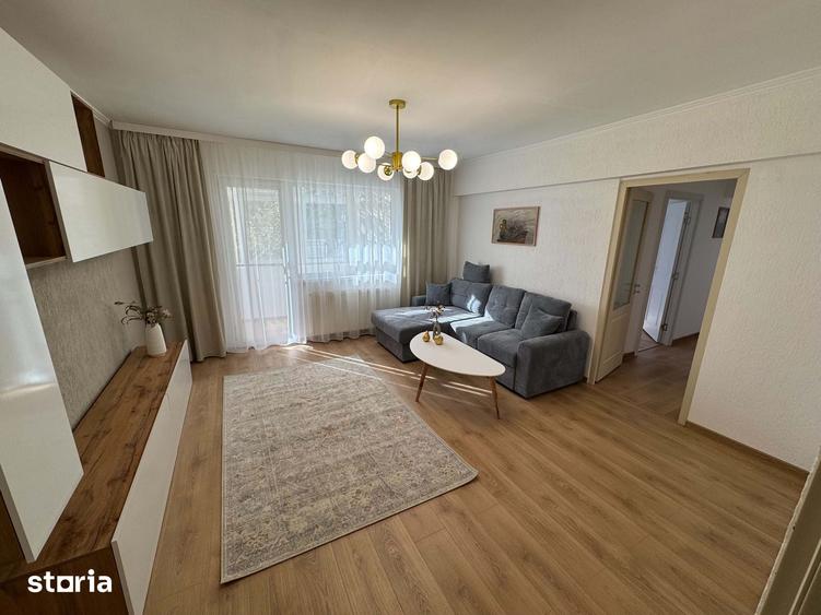 Apartament cu 3 camere în Micro 15
