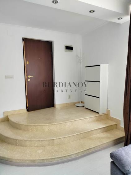 Apartament cu 2 camere decomandat în Moșilor
