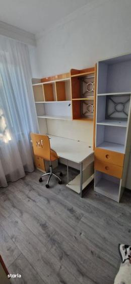 Apartament cu 3 camere în Ceair