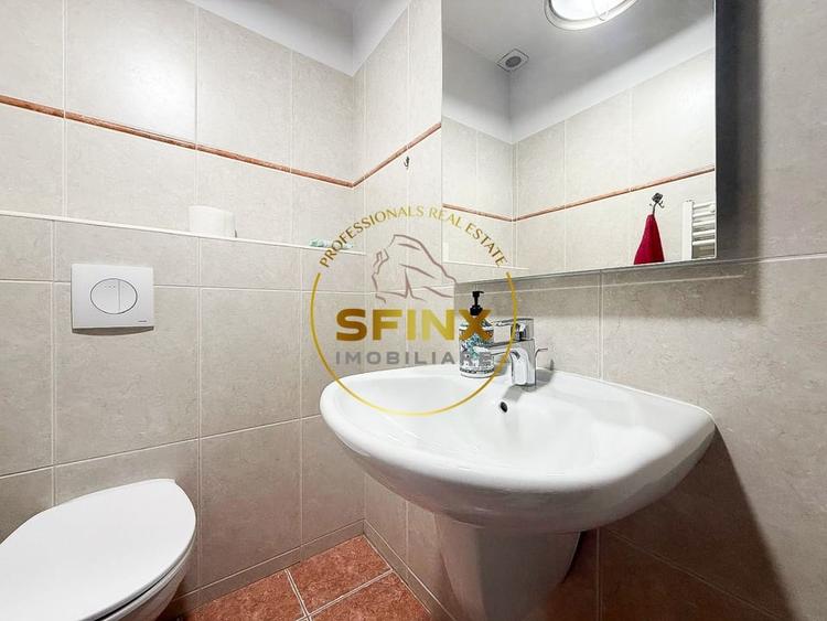 Duplex cu 7 camere cu Canalizare în Parcul Circului