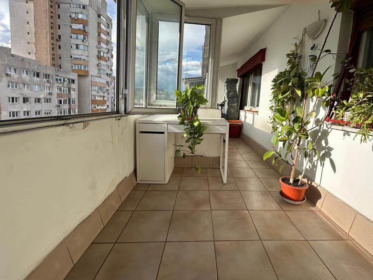 Apartament cu 2 camere semidecomandat în Dorobanți