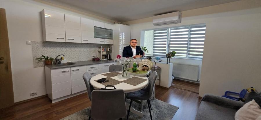 Apartament cu 2 camere decomandat în Șagului