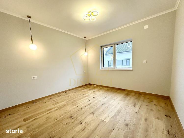 Casă cu 4 camere cu Teren 250 Mp în Săcălaz