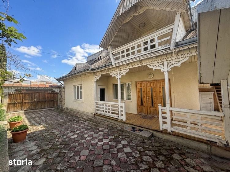 Casă cu 3 camere cu Teren 500 Mp în Agapia