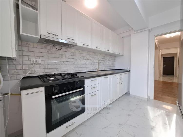 Apartament cu 2 camere semidecomandat, mobilat în Cug