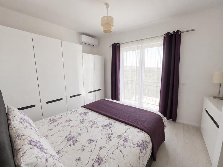 Duplex cu 4 camere cu Canalizare în Dumbrăvița