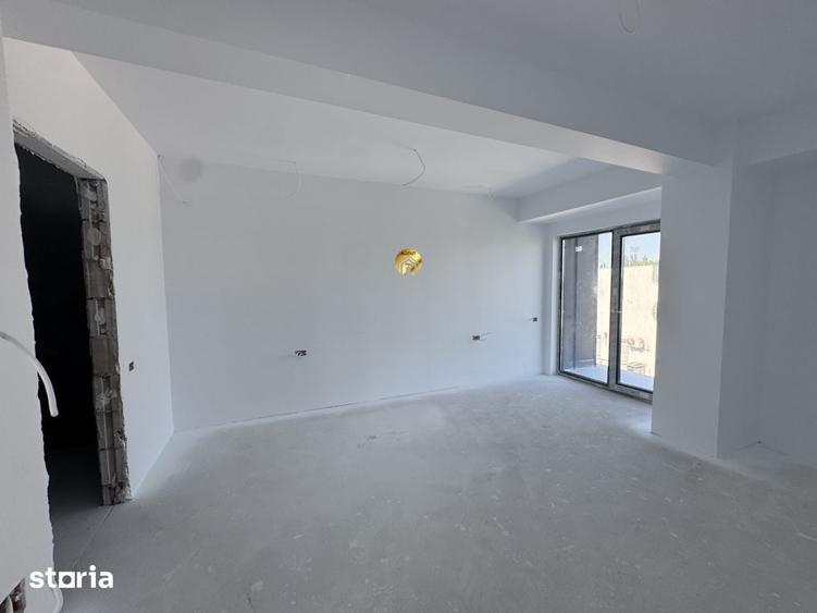 Apartament cu 4 camere în Central