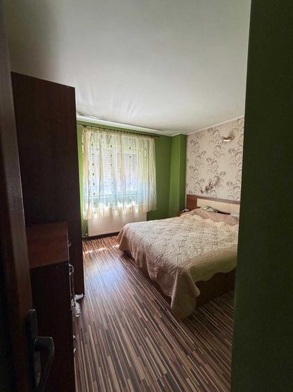 Apartament 3 camere decomandat, 70 mp, Buhusi Central, zona linistita, mobilat - 6